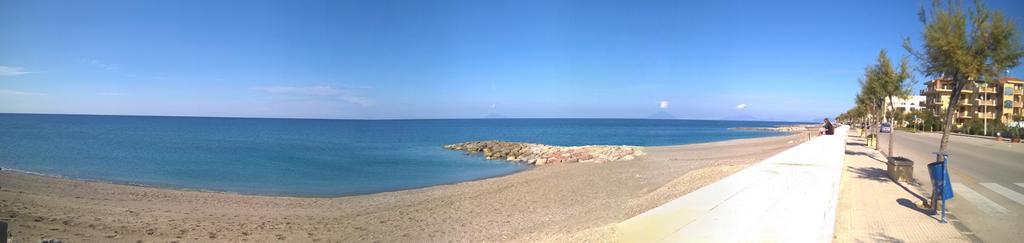 Appartamenti Vacanze Mareemare กาโปดอร์ลันโด ภายนอก รูปภาพ