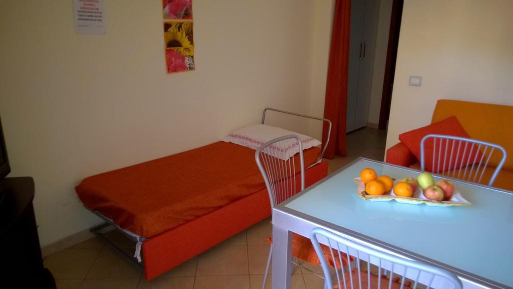 Appartamenti Vacanze Mareemare กาโปดอร์ลันโด ภายนอก รูปภาพ