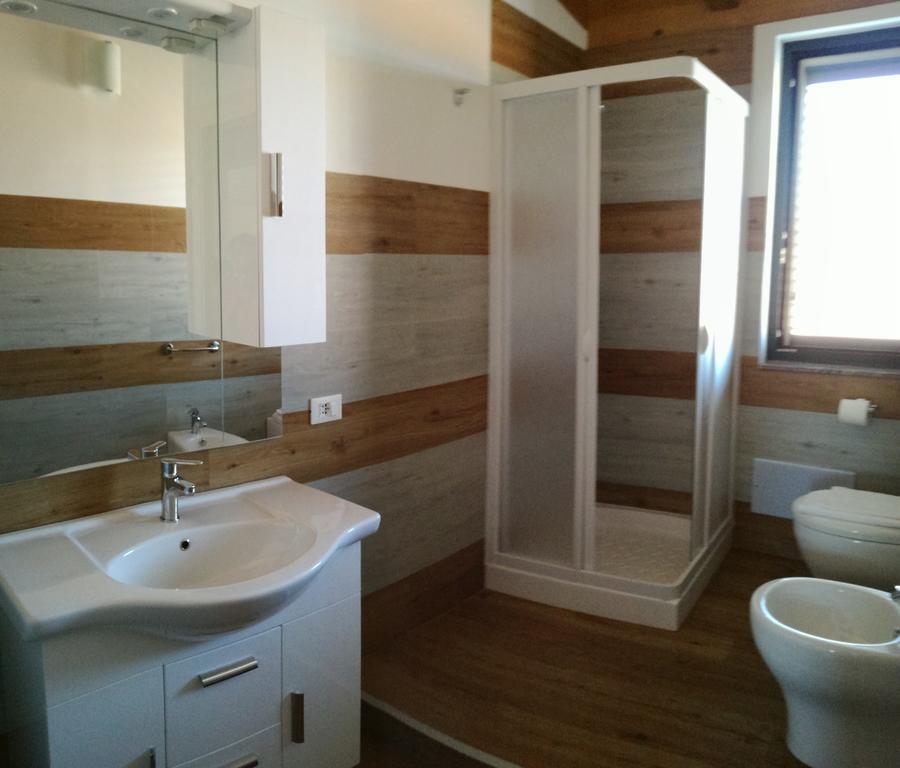 Appartamenti Vacanze Mareemare กาโปดอร์ลันโด ภายนอก รูปภาพ
