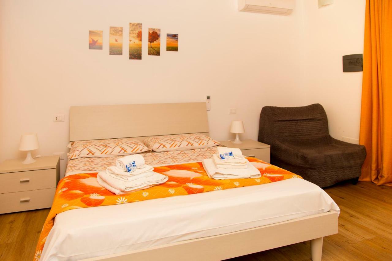 Appartamenti Vacanze Mareemare กาโปดอร์ลันโด ภายนอก รูปภาพ